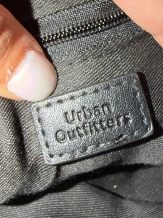 Urban Outfitters Black Vegan Leather Croc Mini Shoulder Bag Small Purse - Picture 7 of 9